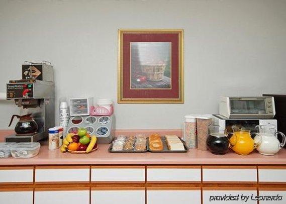 Econo Lodge Dumas Restaurante foto
